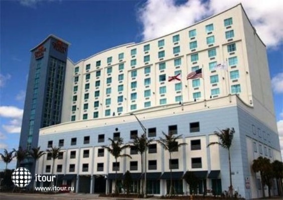 Crowne Plaza Fort Lauderdale Airport Cruise Port 1