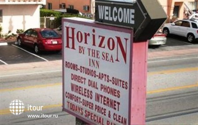 Horizon By The Sea Inn 13