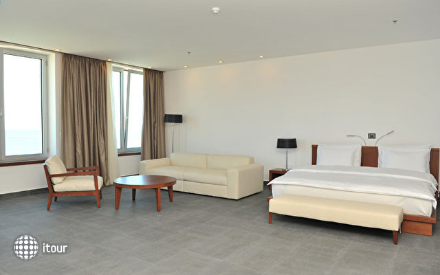 Avala Grand Luxury Suites 29