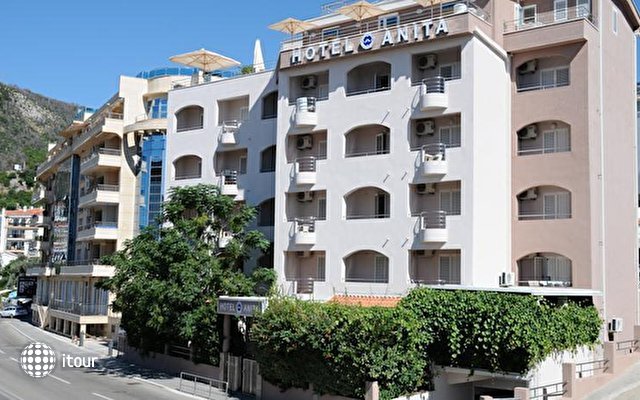 Anita Hotel 18