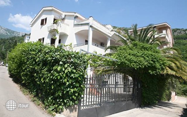 Villa Radulovic 2