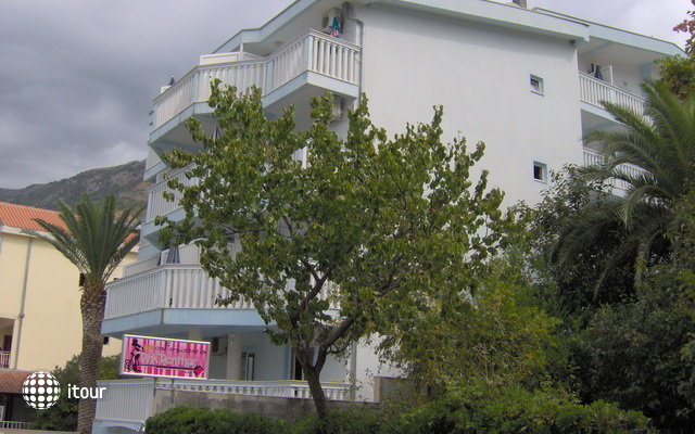 Villa Perovic 1