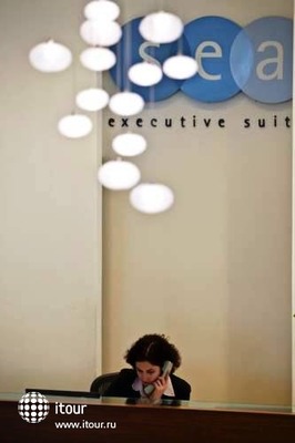 Sea Executive Suites 28