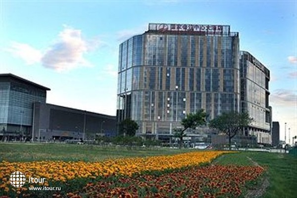 China National Convention Center 1
