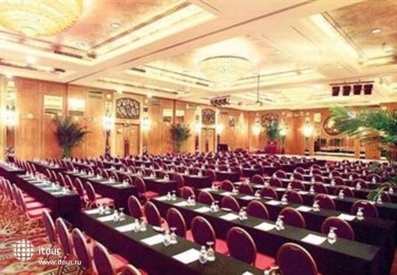 Renaissance Beijing Chaoyang Hotel 12