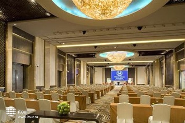 Sheraton Pudong Shanghai Hotel & Residences 13