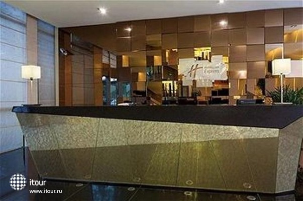 Holiday Inn Express Meilong 5