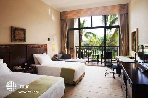 Holiday Inn Resort Sanya Bay 10