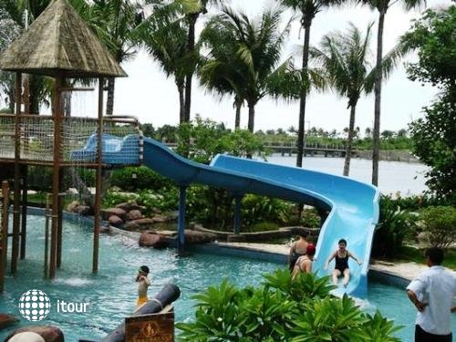 Pearl River Nantian Hotspring Resort 21