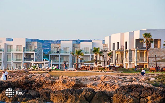Amphora Beach Resort & Suites 13