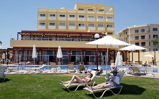 Kouzalis Beach  19