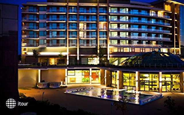 Ramada Resort Aquaworld 4