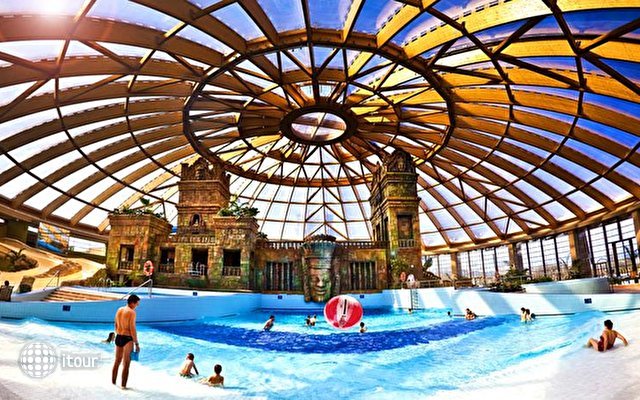 Ramada Resort Aquaworld 10