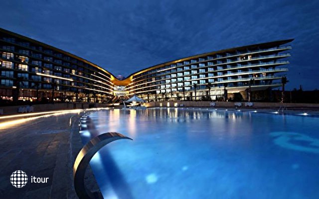 Mriya Resort & Spa 4