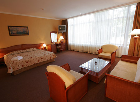 Arthurs Hotel & Spa Resorts 8