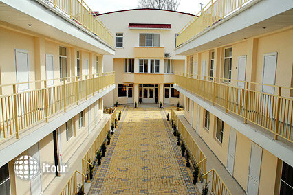 черноморская комплекс малых гостиниц 6