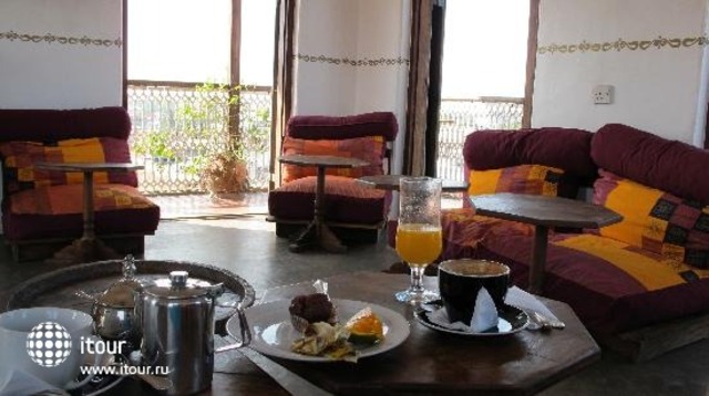 Zanzibar Coffee House 8