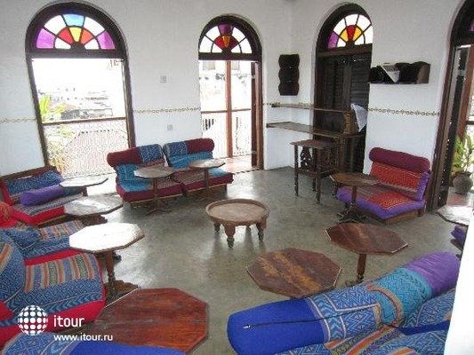 Zanzibar Coffee House 12