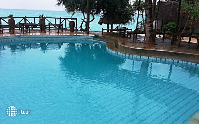 Tanzanite Beach Resort 9
