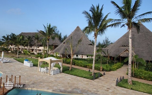 Fruit & Spice Wellness Resort Zanzibar 3
