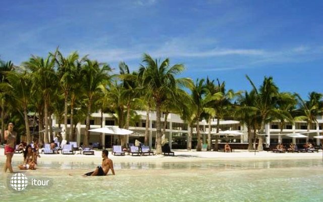 Discovery Shores Boracay Resort 14