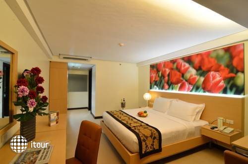 Nandana Boracay Beach Hotel 3