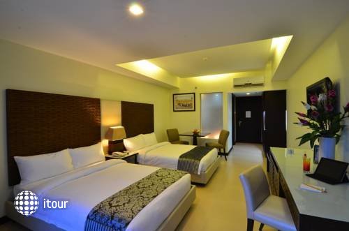 Nandana Boracay Beach Hotel 2