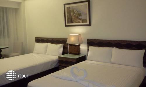 Nandana Boracay Beach Hotel 15