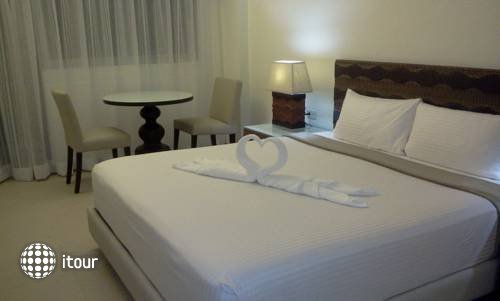 Nandana Boracay Beach Hotel 16