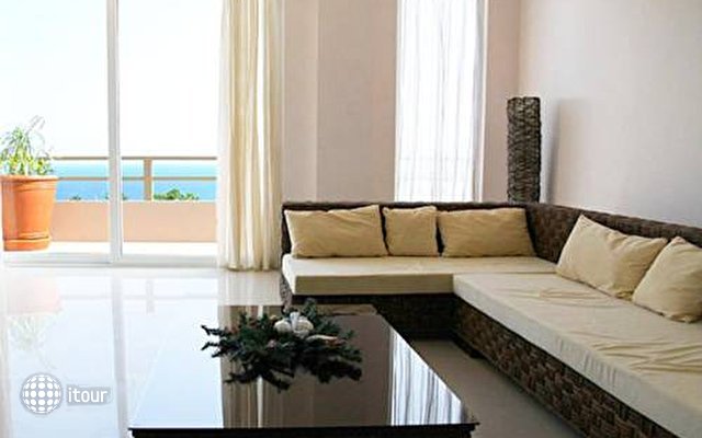 Tanawin Luxury Apartments 26