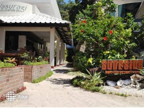 Surfside Boracay Resort & Spa 11