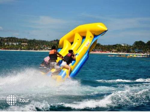 Surfside Boracay Resort & Spa 18