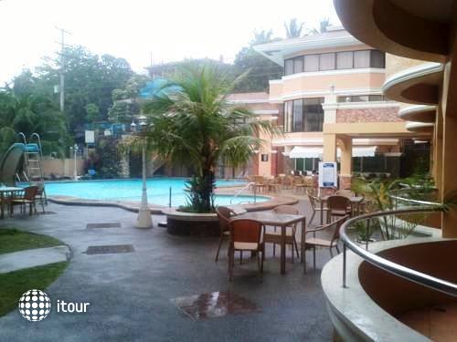 Boracay Holiday Resort 20