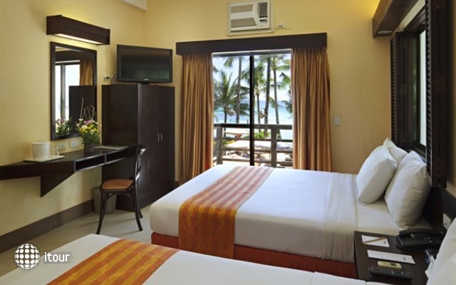 Microtel Inn & Suites By Wyndham Boracay Hotel  7