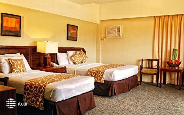 Cebu Grand Hotel 11