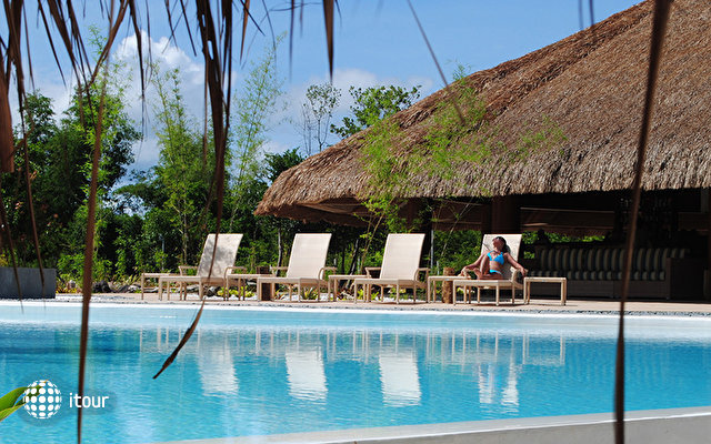 Panglao Bluewater Beach Resort 2