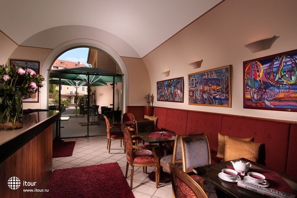 Appia Hotel Residence 32
