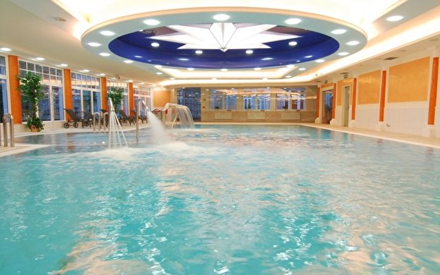 Danubius Health Spa Resort Hvezda (ex.hvezda - Skalnik) 8