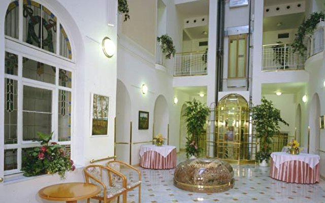 Danubius Health Spa Resort Hvezda (ex.hvezda - Skalnik) 12