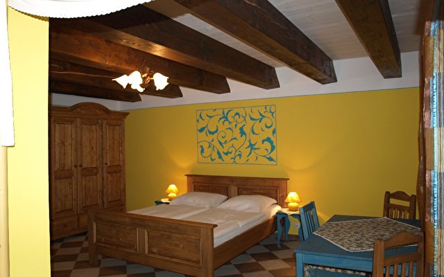 Amadeus Pension 11