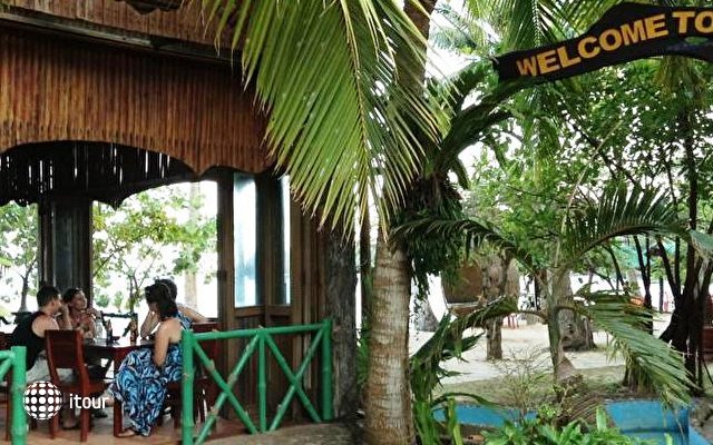 Mai Phuong Beach Resort 28