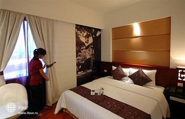 Gia Bao Grand Hotel 7