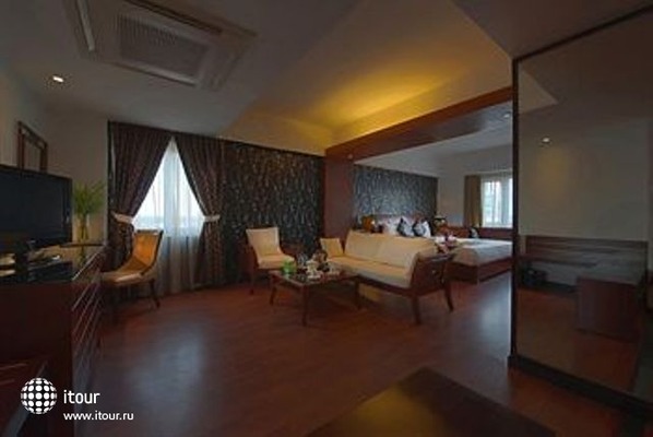 Gia Bao Grand Hotel 19