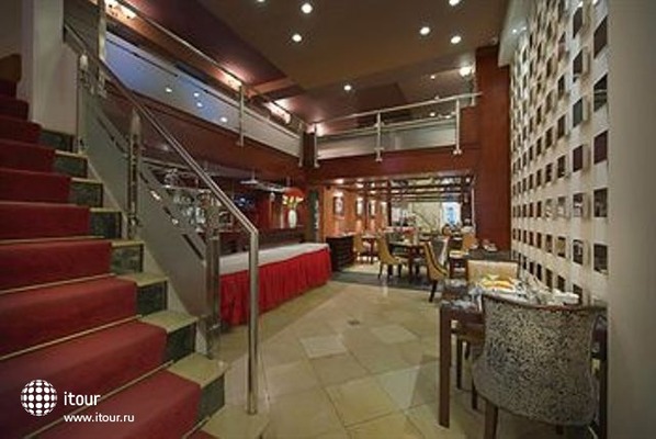 Gia Bao Grand Hotel 26