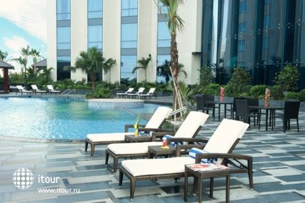 Crowne Plaza West Hanoi 22