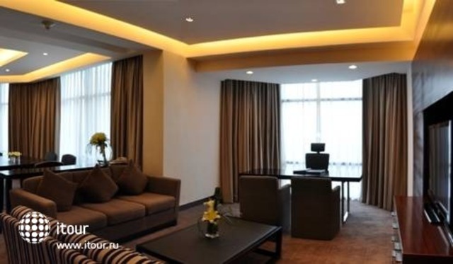 Crowne Plaza West Hanoi 39