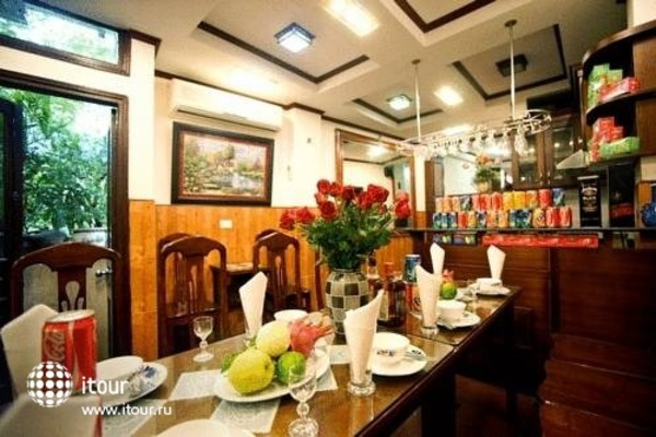 Hanoi Street Hotel 3