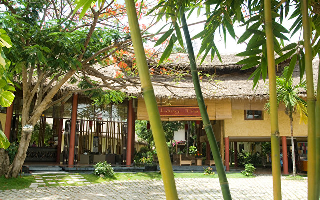 Bamboo Village Beach Resort & Spa 46