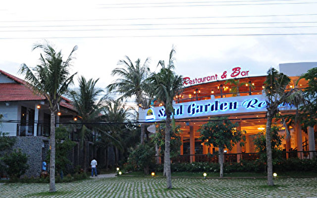 Sand Garden Resort 8