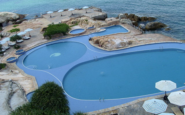 Rock Water Bay Resort  17